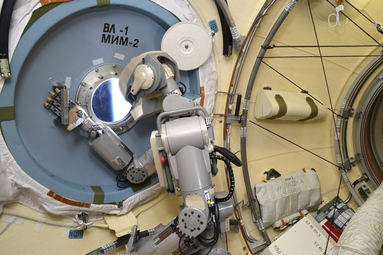 1037ddf1bcbae8a93a89e072ef8e8fcd-3478259