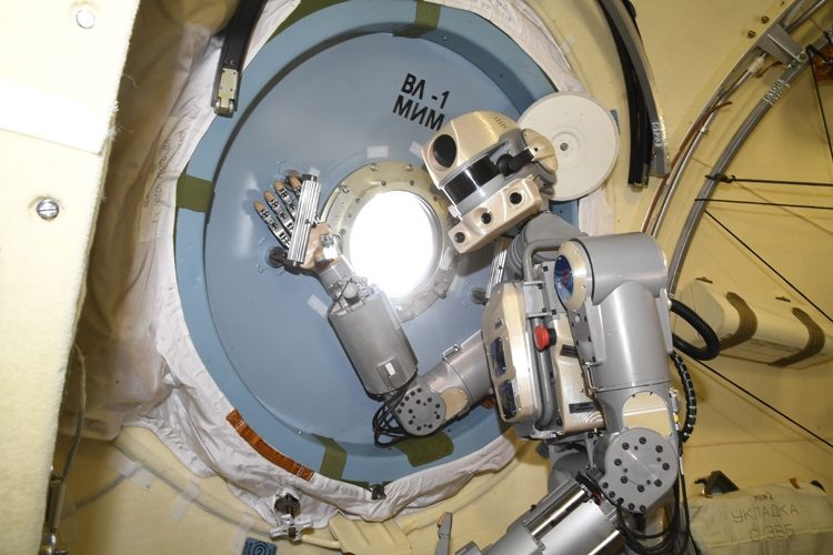 36a1b9331c4b2495d161691bb7d0f49b-3594587