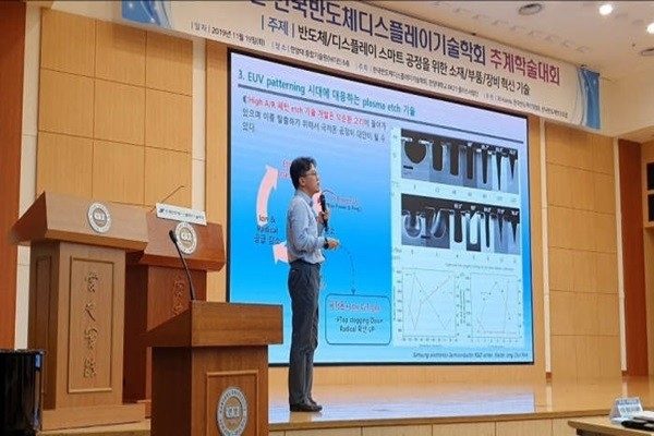 5ba71d894103963ca36149f33bfcf194-2224611