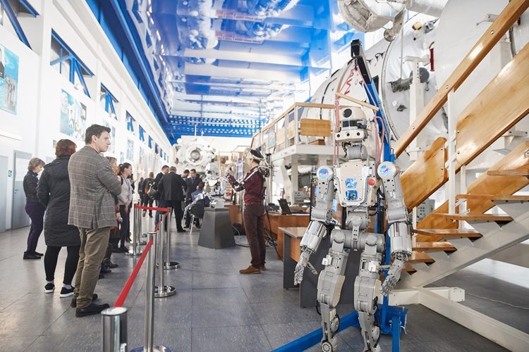 b2a2a15d442272ba7b9f636815701371-8298019