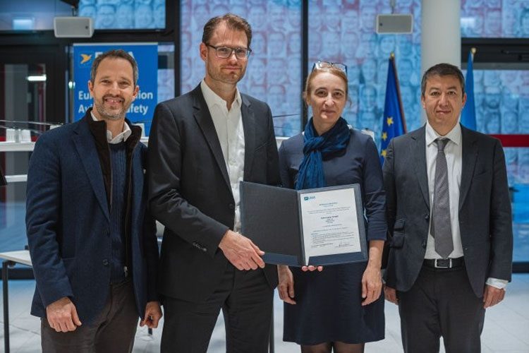 57bbfcaaedb17b7c8a4afc27ef5619be-4691631