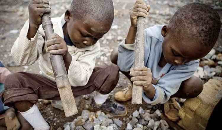 9f8e261b2af43c99d4c520d4f7fc0c27-4084340