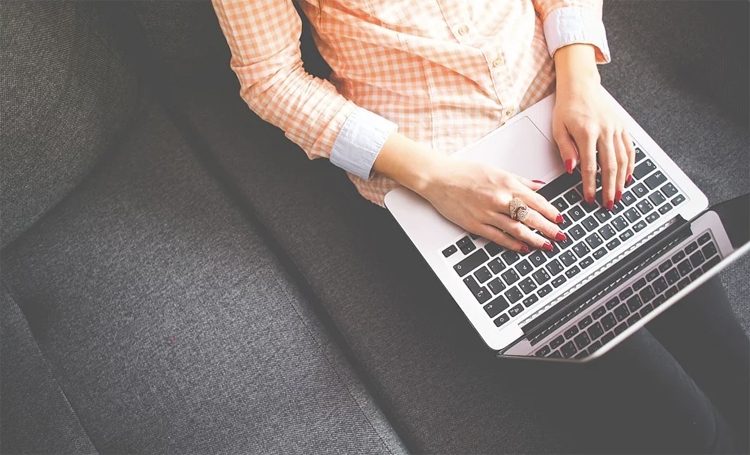 b5aef764a87bd5e58c33072644ba9189-3039069