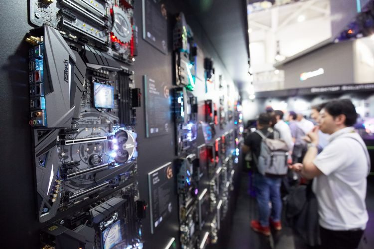 a6c0cb2f8f8a4b87c361487f581c518f-4908420