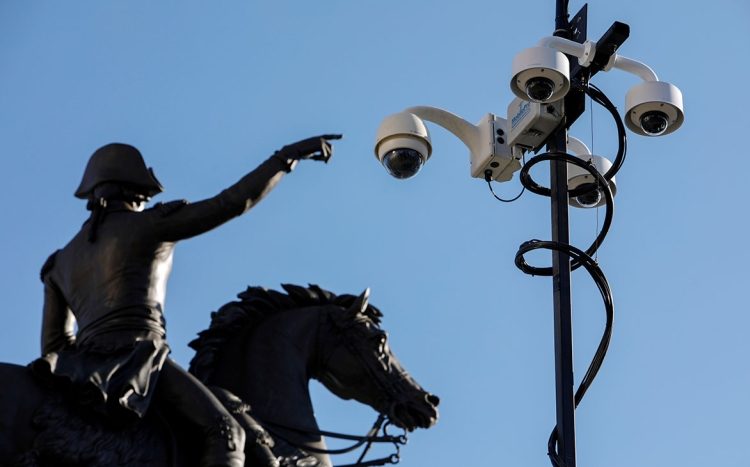 c41e84e17f6bdad2155a2f8711979e7b-4268516