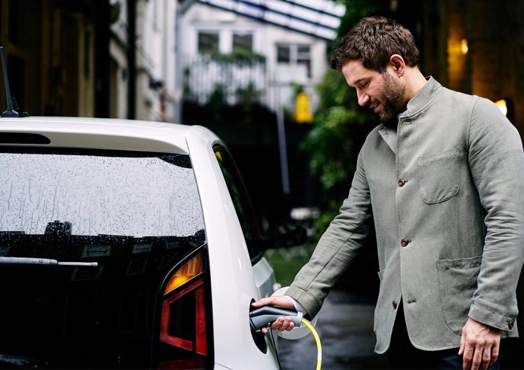 a0c2c09965e78e714e64fc47ac3b1ffa-7411353